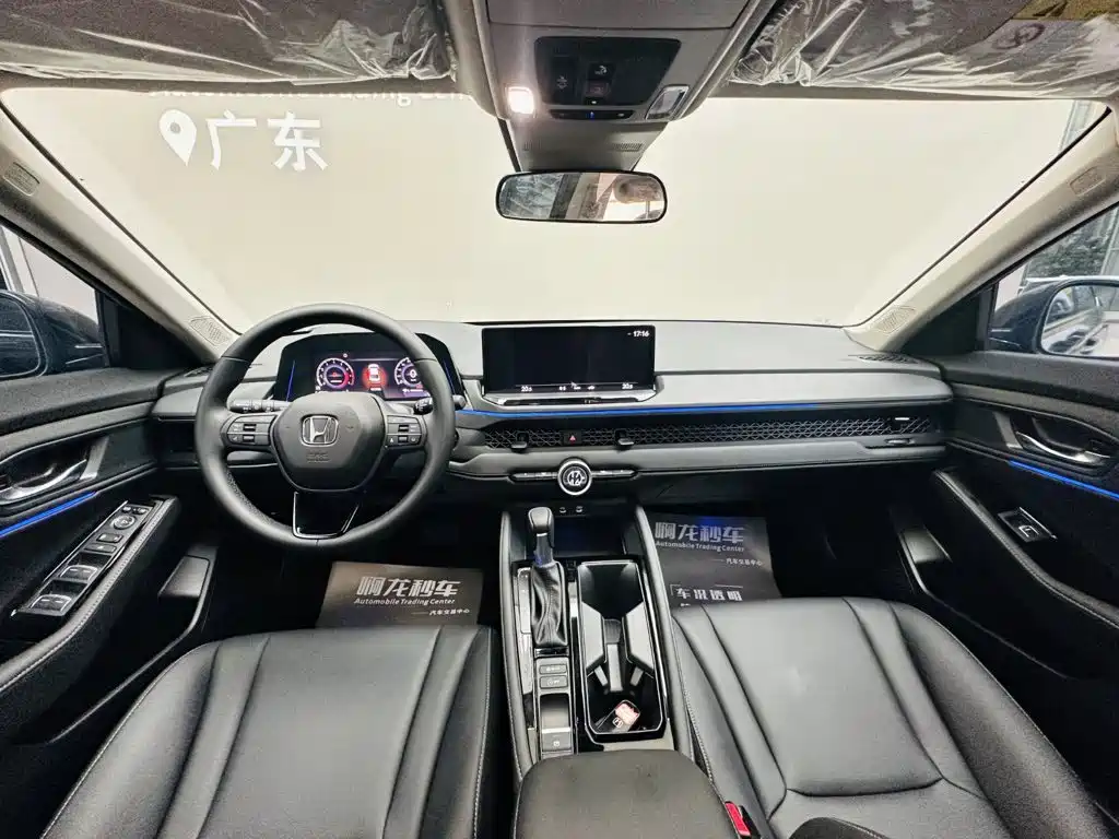 Honda Accord 2025 Sport 260TURBO Luxury
