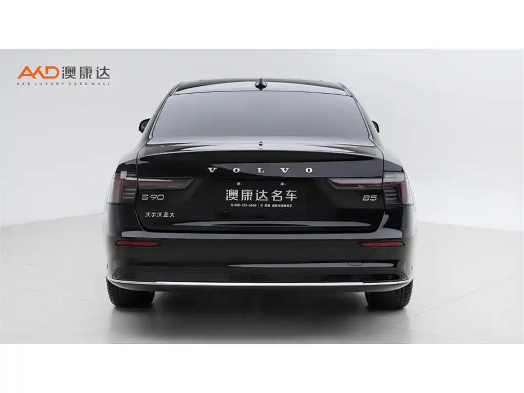 Volvo S90 — миниатюра 4