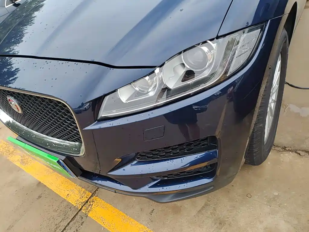 Jaguar F-PACE — миниатюра 24