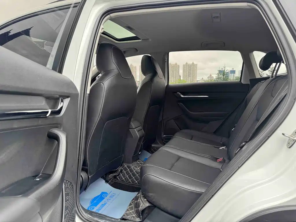 Skoda Kamiq 1.5L Auto Comfort Enjoy Edition, фото 8