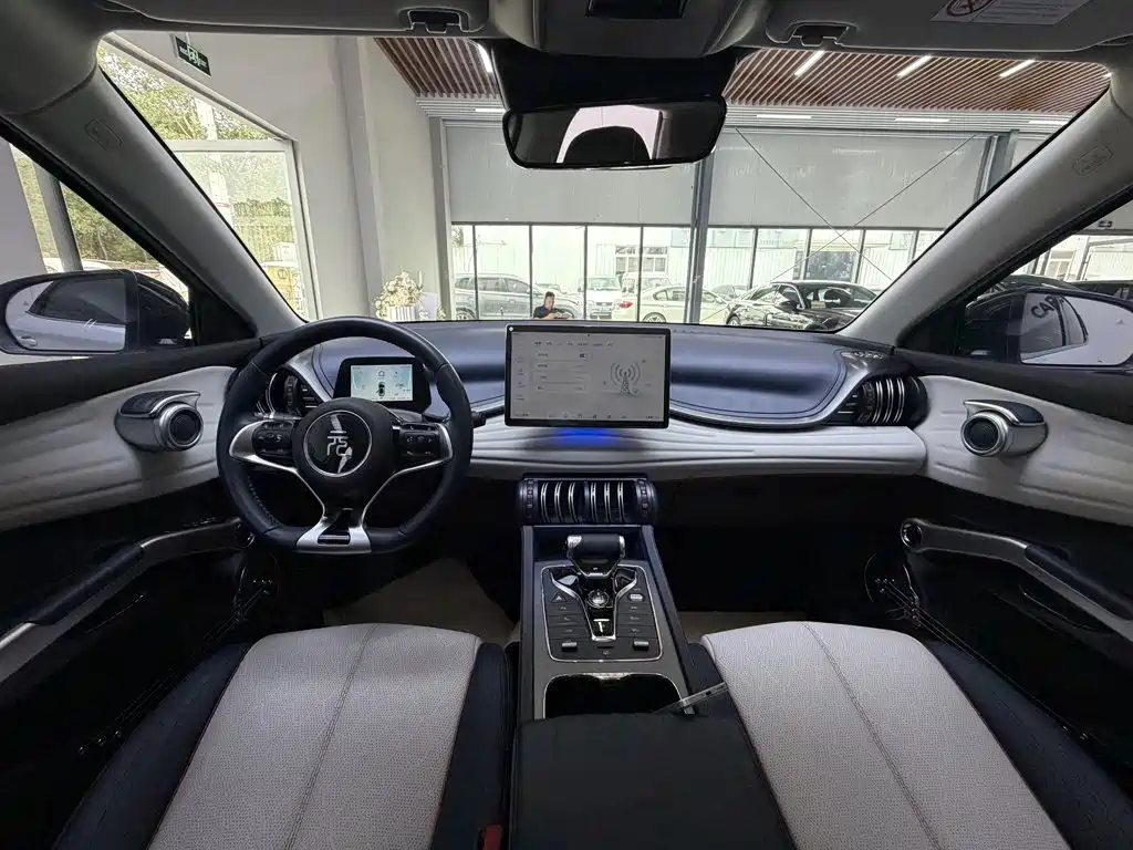 BYD Yuan Plus — миниатюра 13