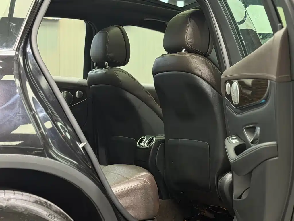 Mercedes-Benz GLC — миниатюра 15