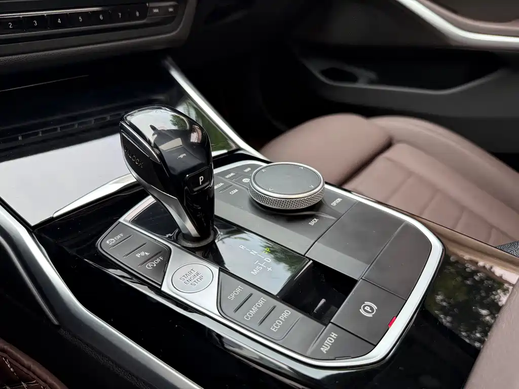 BMW 3 Series — миниатюра 12