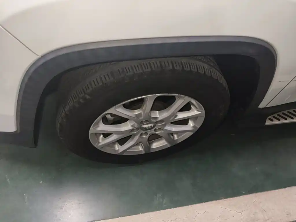 Jeep Cherokee — миниатюра 23