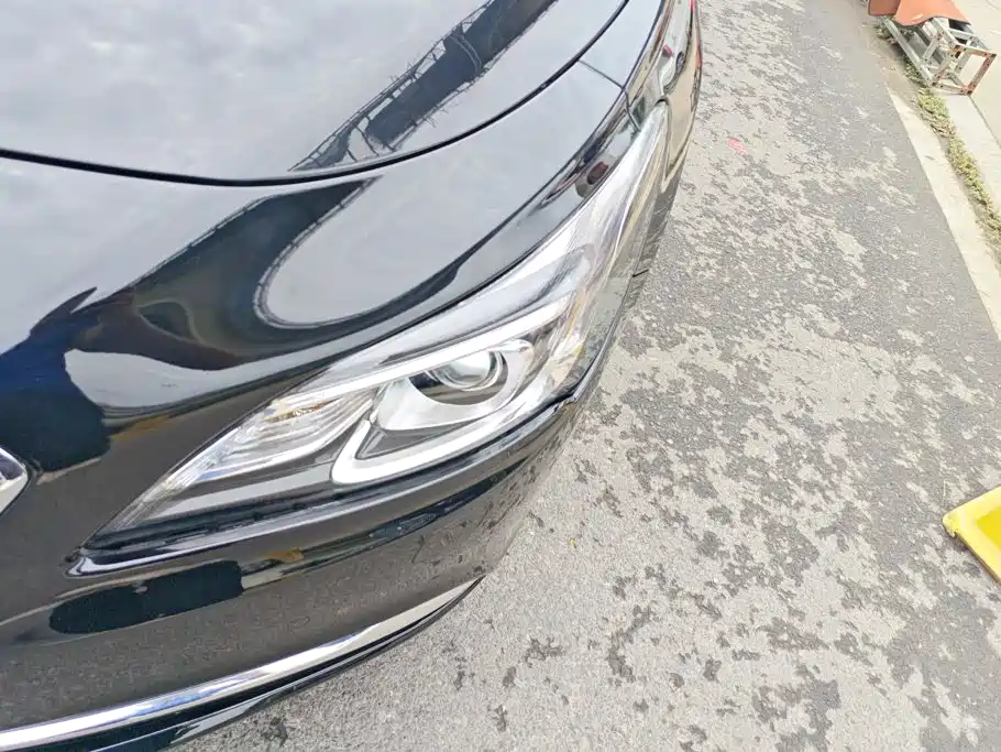 Buick LaCrosse — миниатюра 5