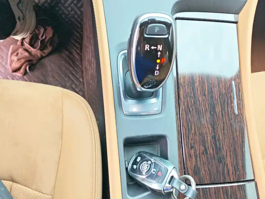 Buick LaCrosse — миниатюра 16