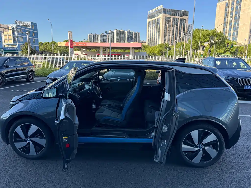 BMW i3 (Import) — миниатюра 12