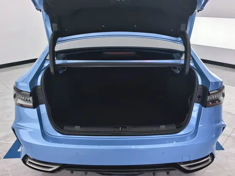 Chery Arrizo 8 — миниатюра 4
