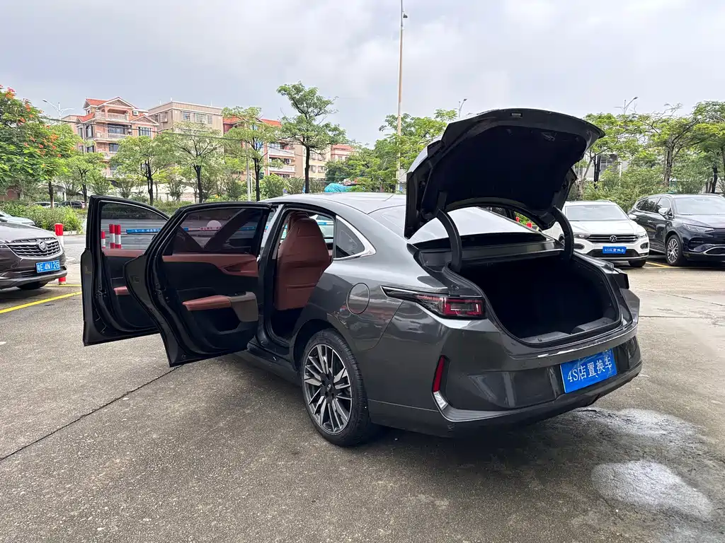 Qiyuan 长安启源A05经典 — миниатюра 22