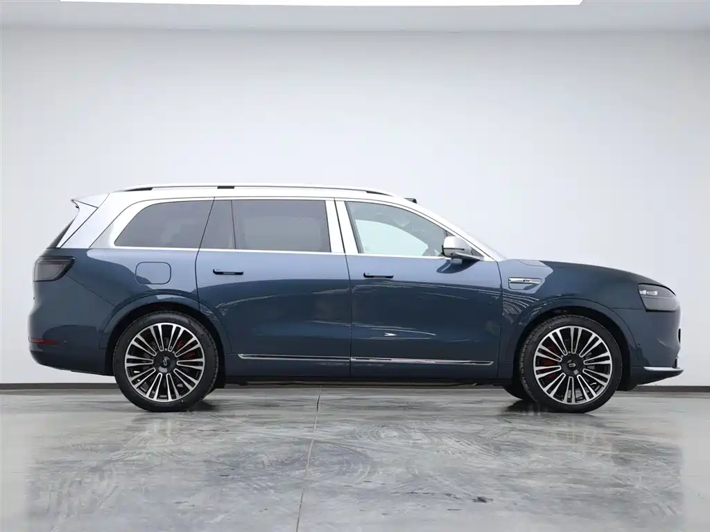 AITO ASK THE WORLD M9