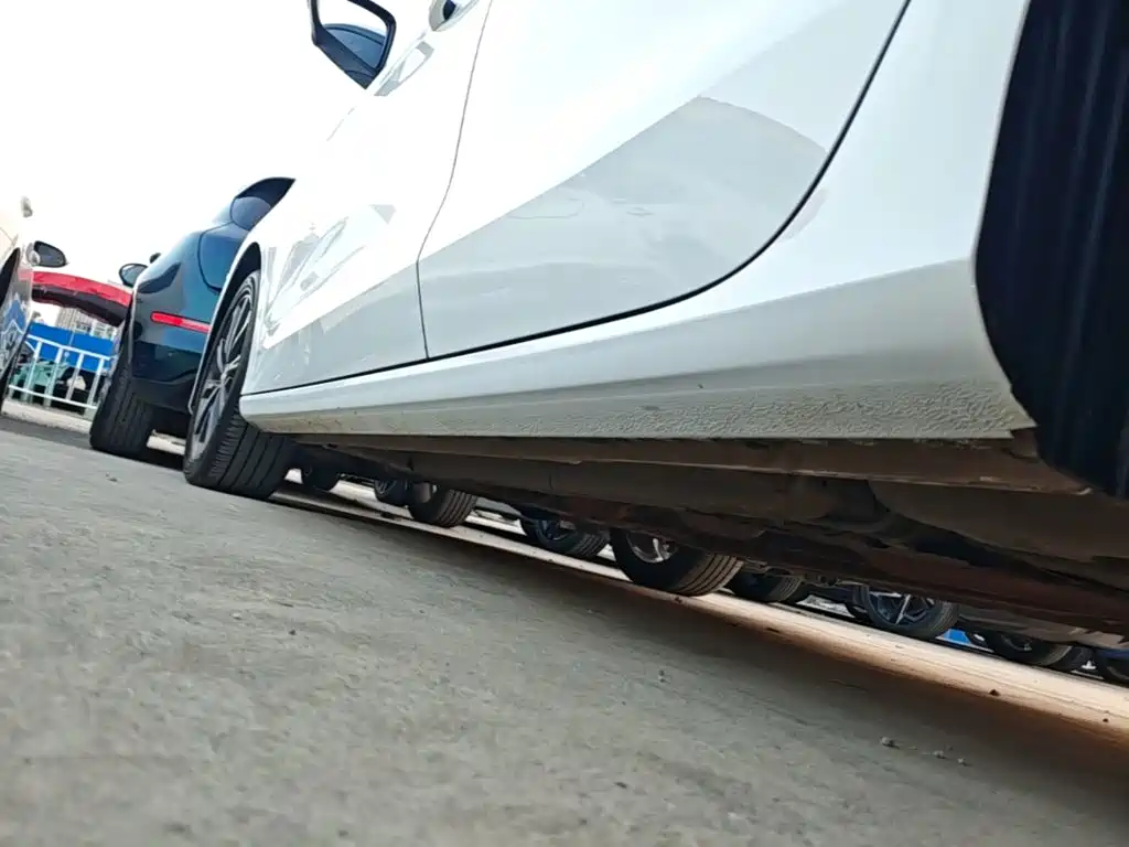 Geely Emgrand — миниатюра 22