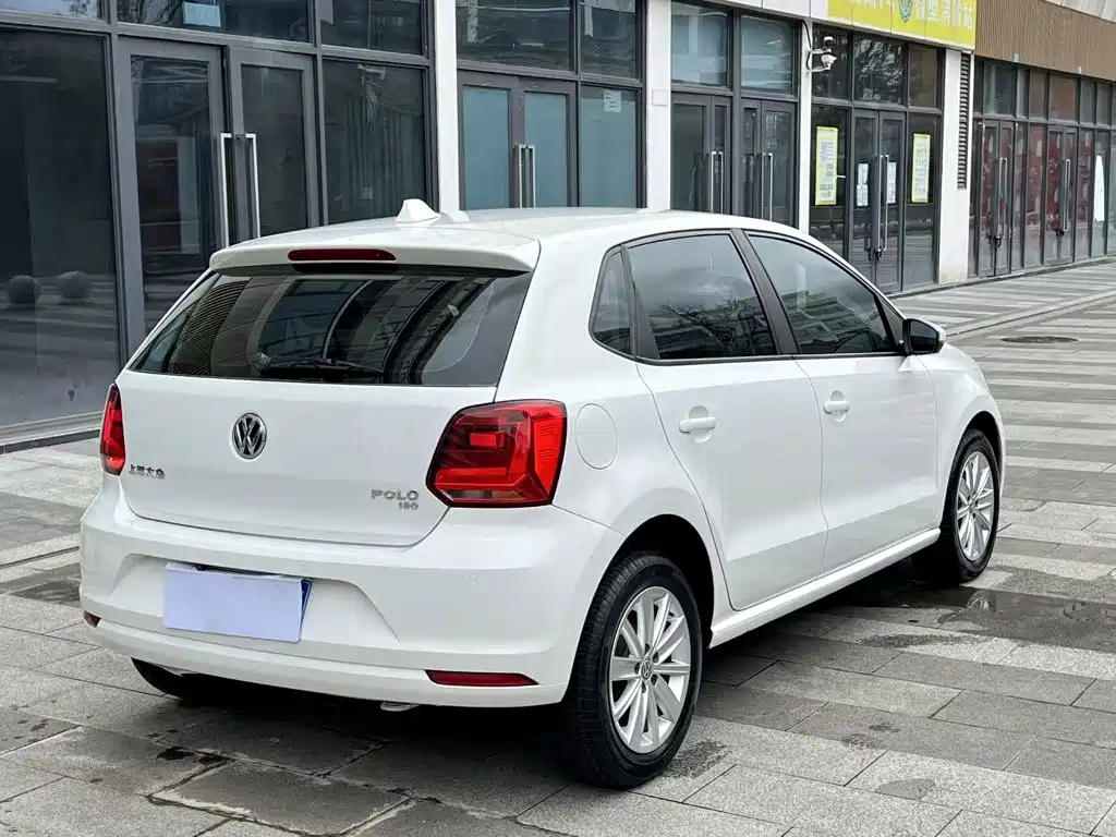 Volkswagen Polo — миниатюра 7