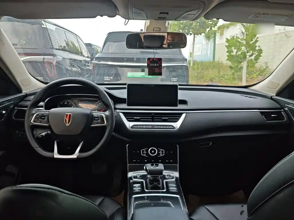 Hongqi Hongqi H5 — миниатюра 10