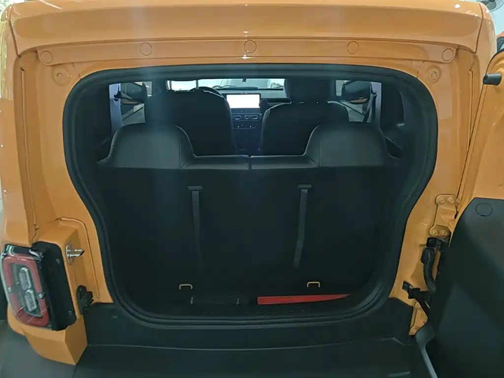 Baojun Yueye — миниатюра 19