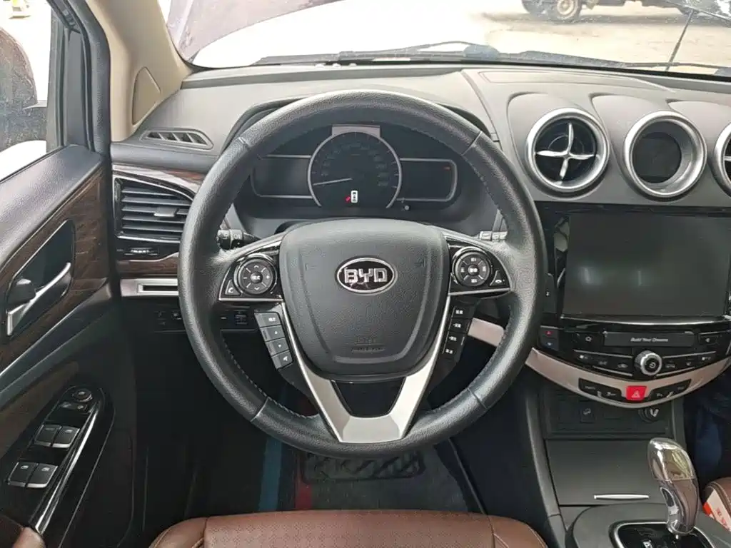 BYD S7 — миниатюра 11