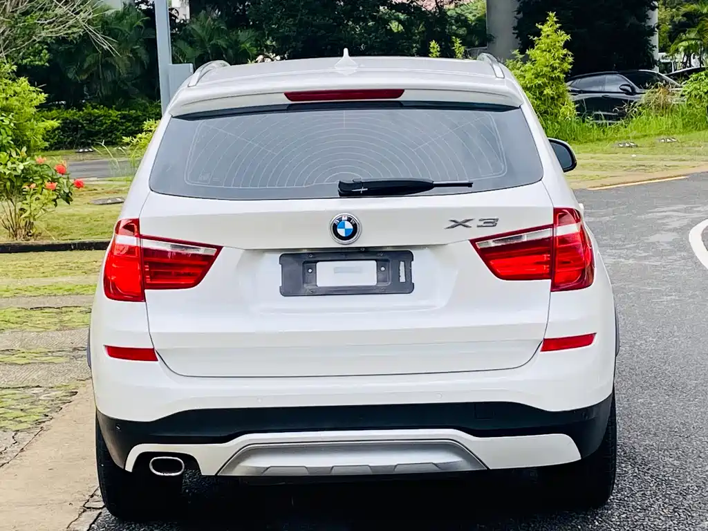BMW X3 (Import) — миниатюра 5