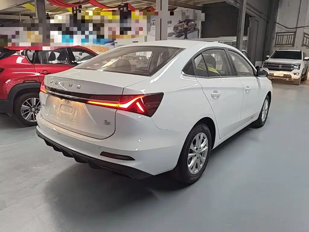 Roewe i5 — миниатюра 7