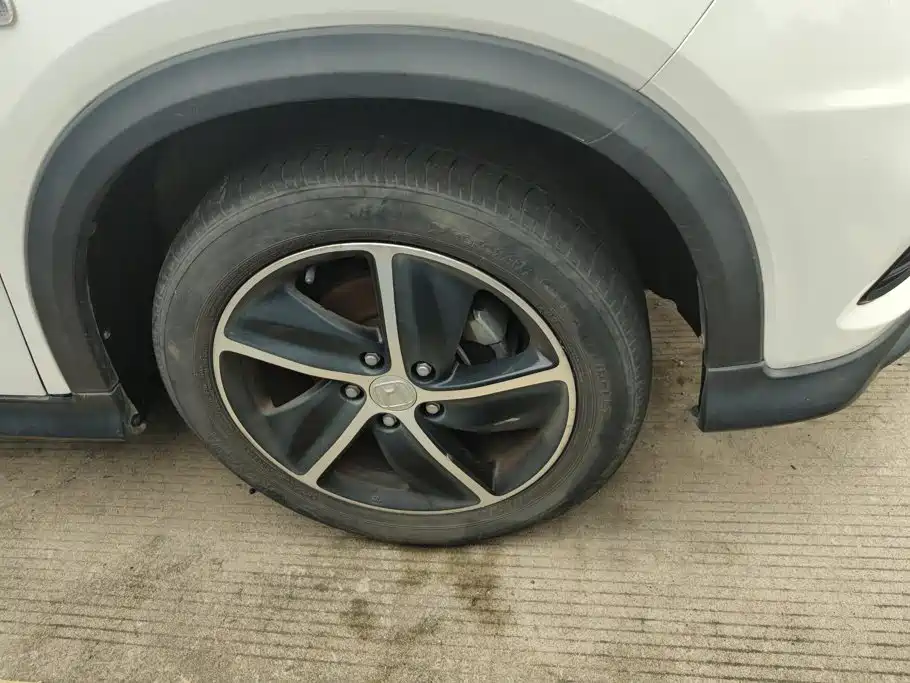 Honda Vezel — миниатюра 6