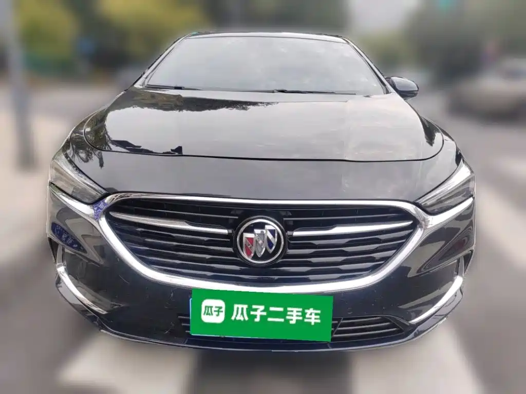 Buick LaCrosse — миниатюра 2