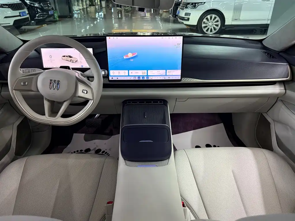 Buick Electra L7 — миниатюра 10