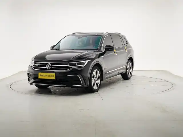 Volkswagen Tiguan L 2023