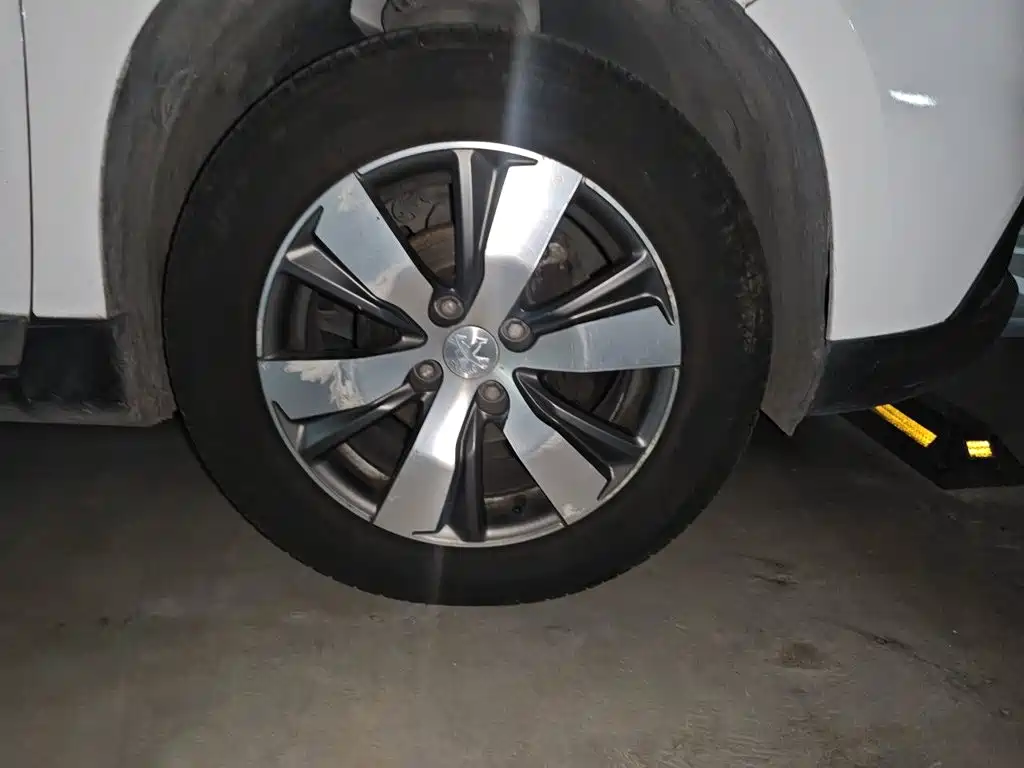 Peugeot 2008 — миниатюра 24
