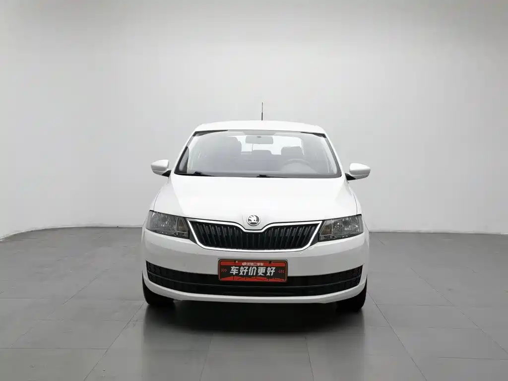 Skoda Rapid Spaceback — миниатюра 3