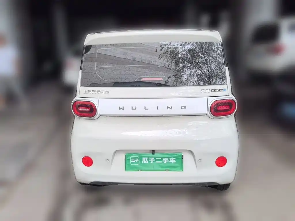 Wuling MINIEV — миниатюра 3