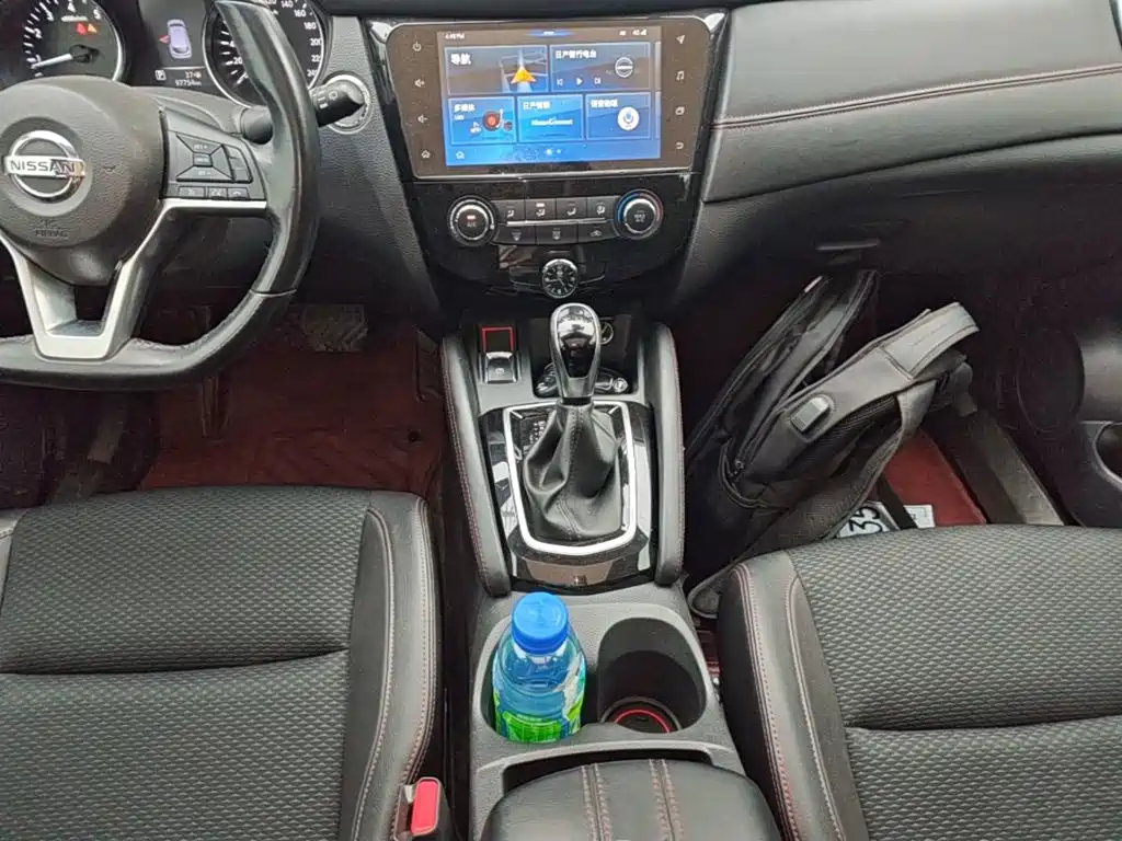 Nissan Qashqai — миниатюра 14