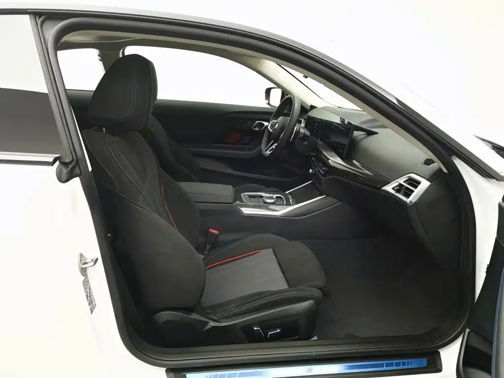 BMW 2 Series (Import) — миниатюра 23