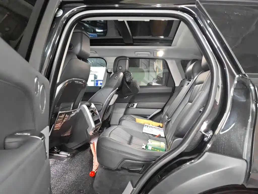 Land Rover Sport — миниатюра 18