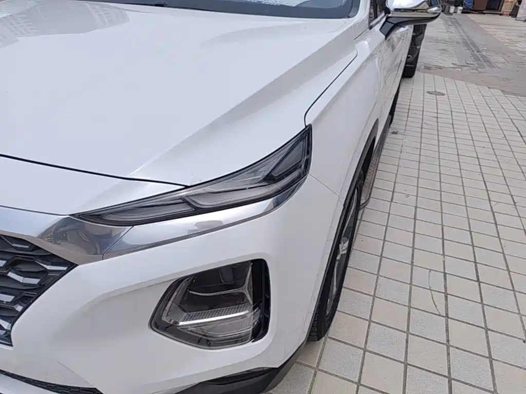 Hyundai Santa Fe — миниатюра 24