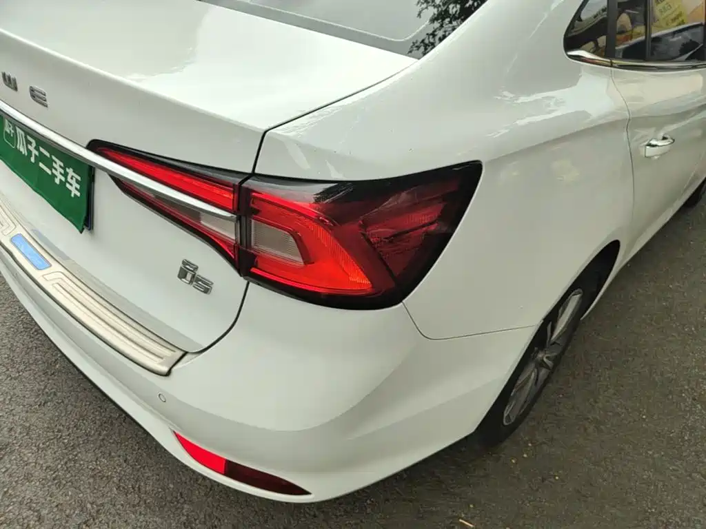Roewe i5 — миниатюра 8