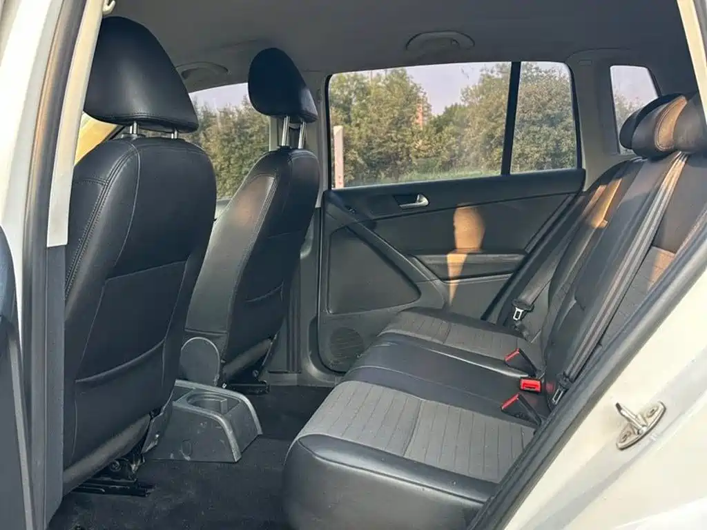Volkswagen Tiguan — миниатюра 7