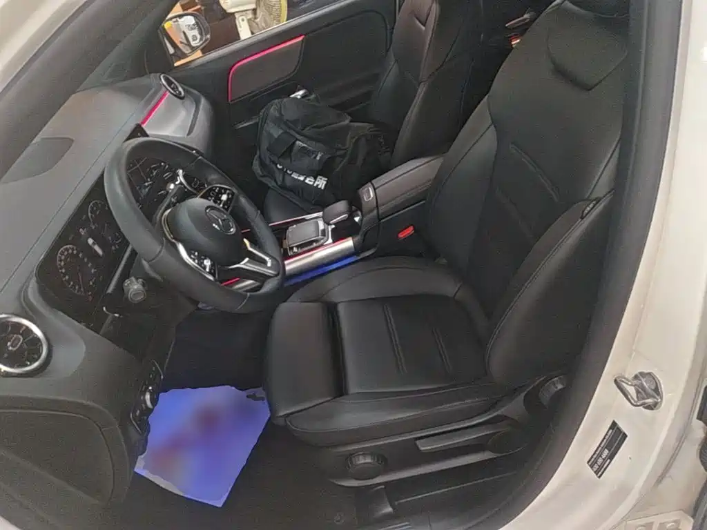 Mercedes-Benz GLA — миниатюра 15