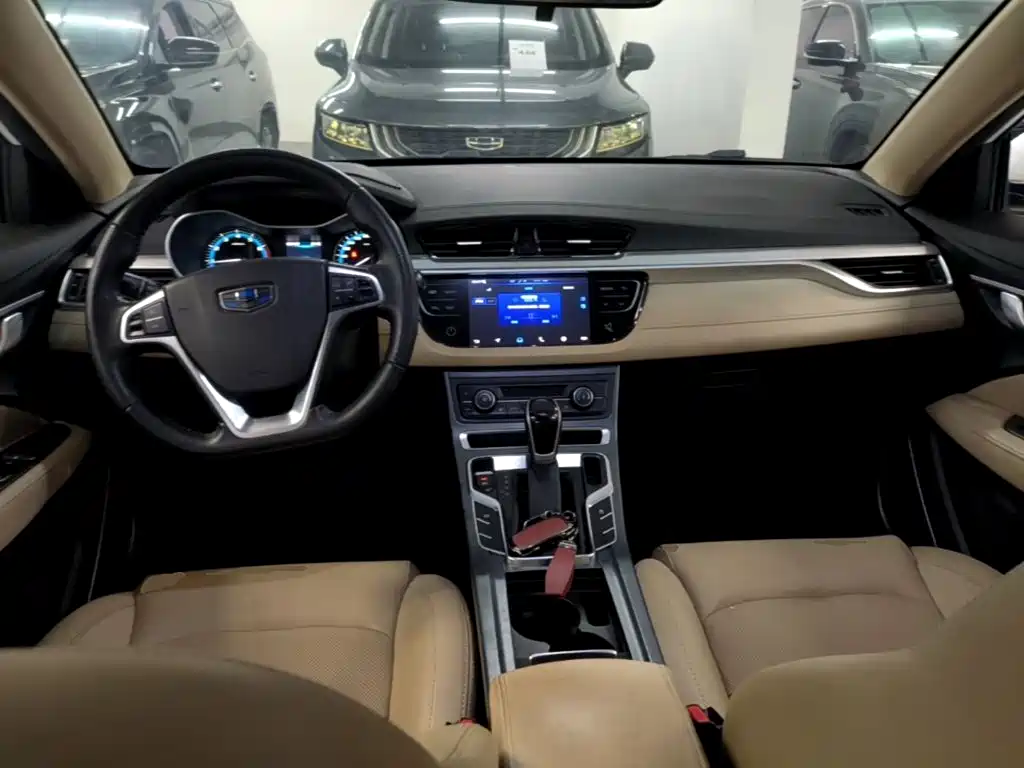 Geely Emgrand — миниатюра 10