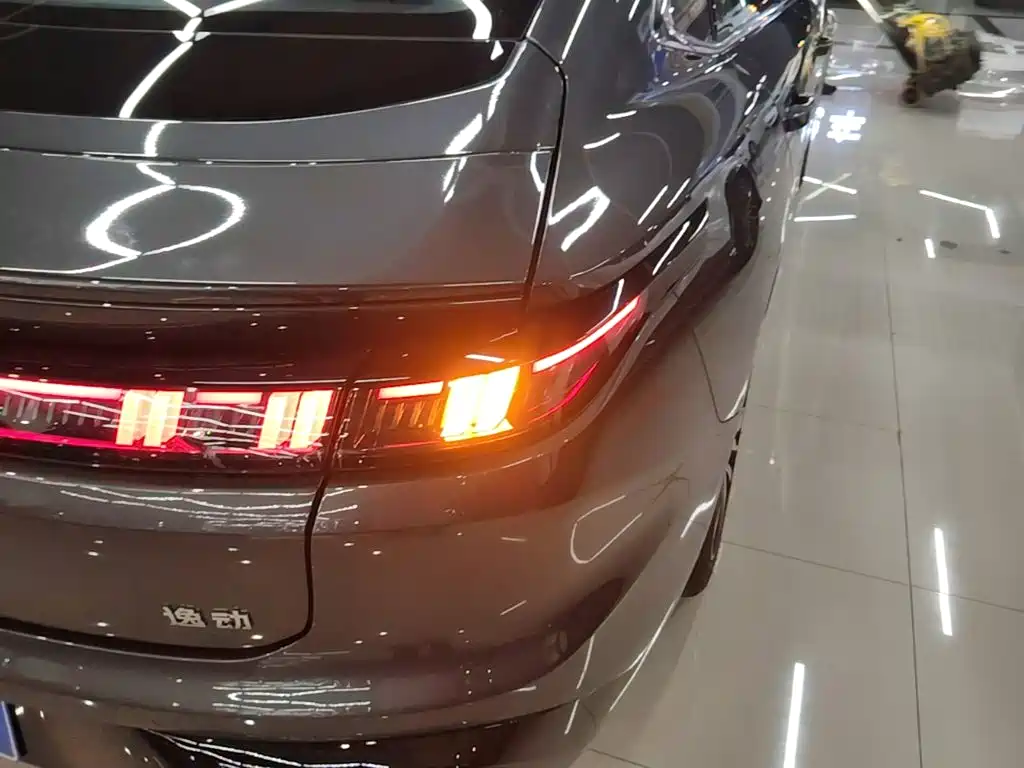 Changan Eado — миниатюра 8