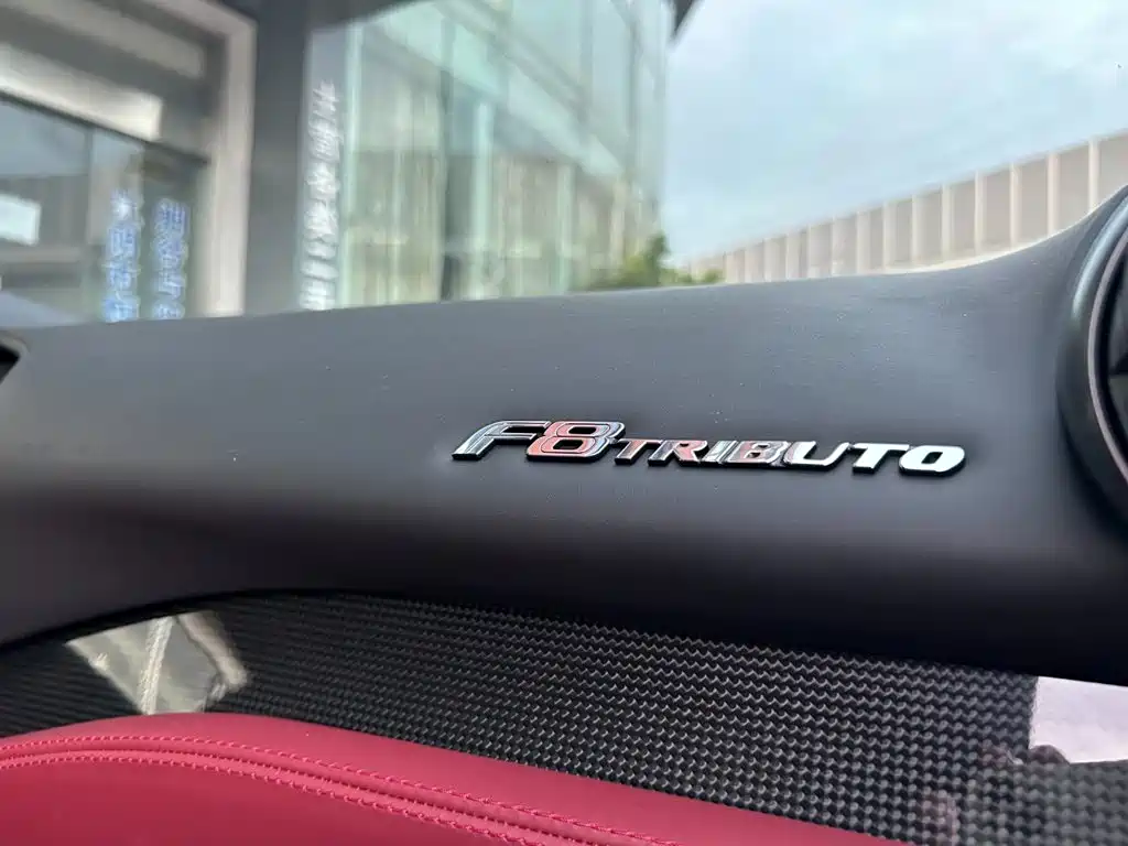 Ferrari F8 — миниатюра 10