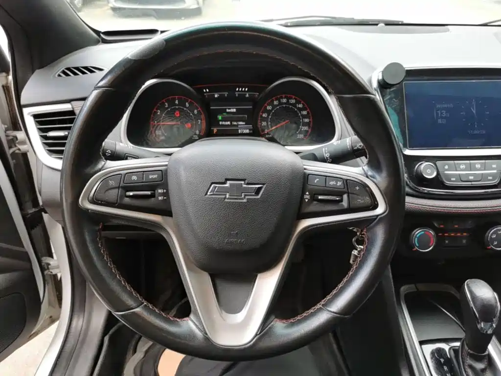 Chevrolet Monza — миниатюра 11