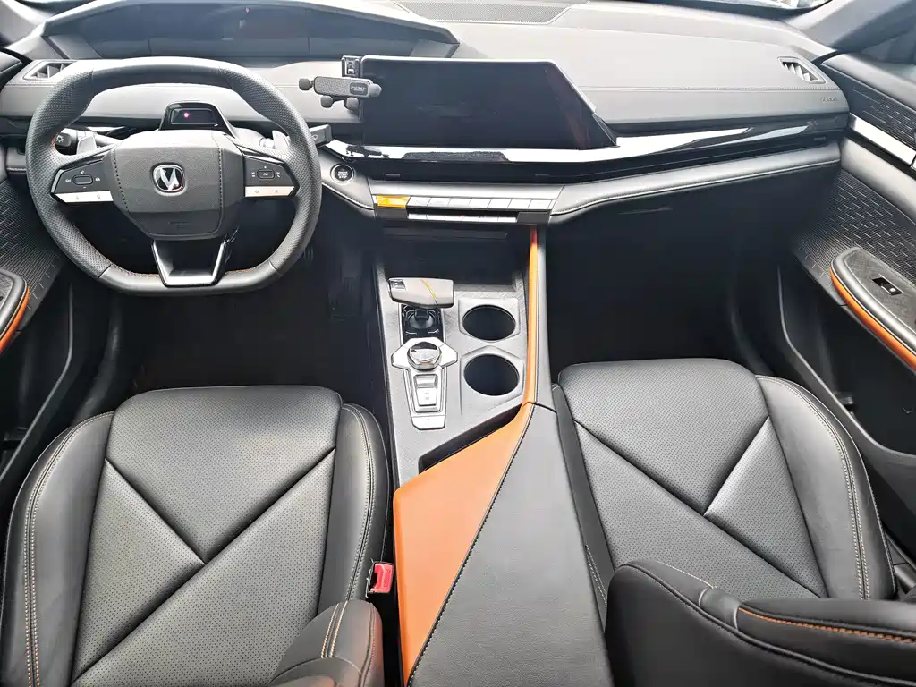 Changan UNI-V — миниатюра 6