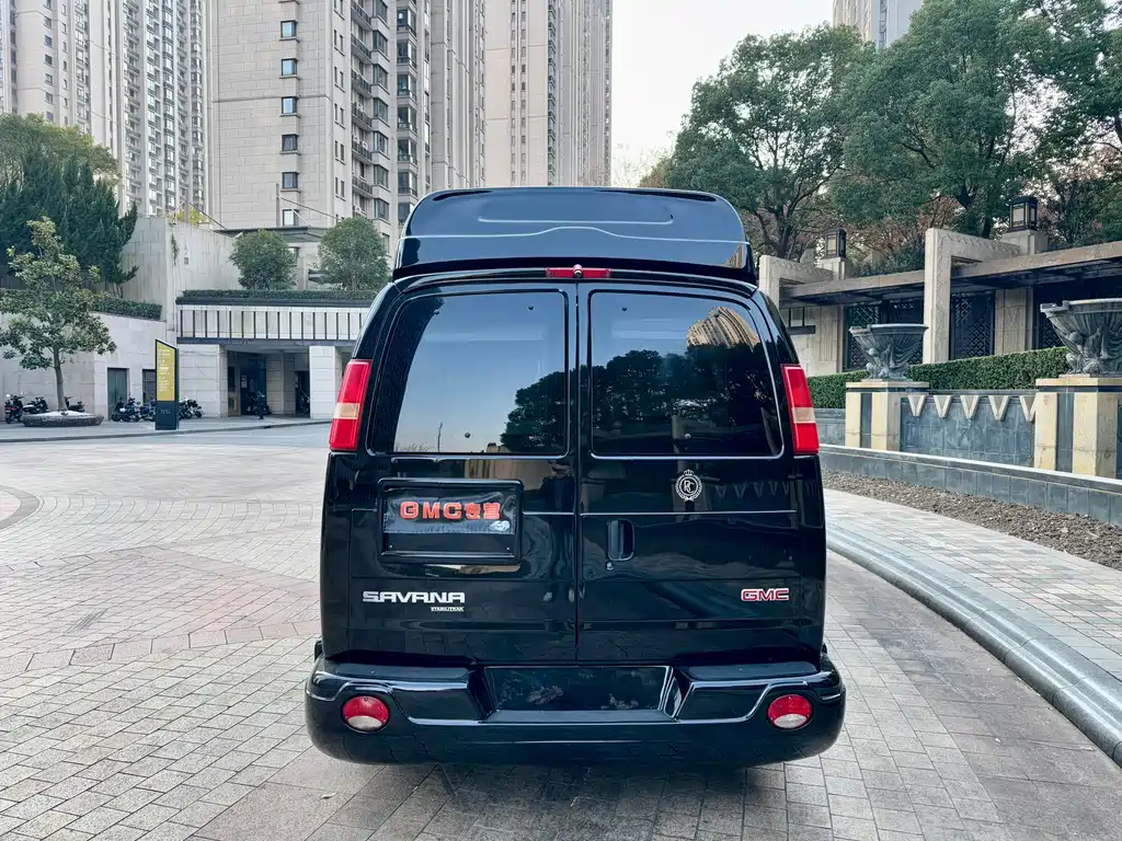 GMC SAVANA