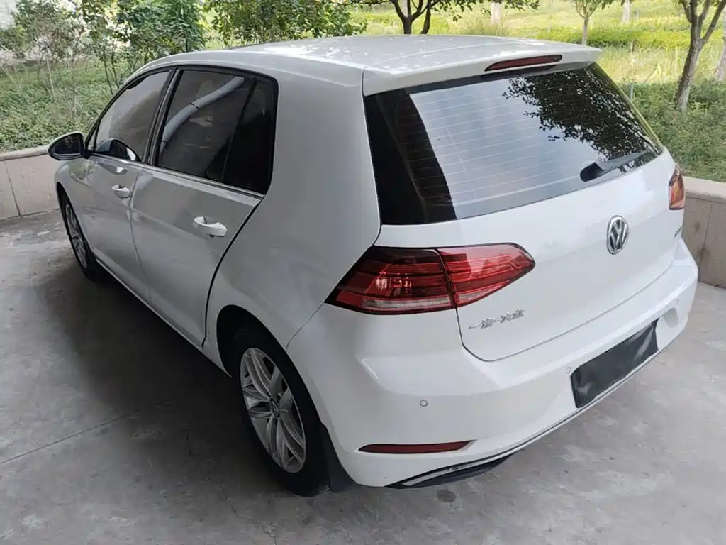Volkswagen Golf — миниатюра 5