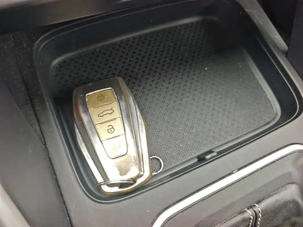 Geely Vision X6 — миниатюра 9