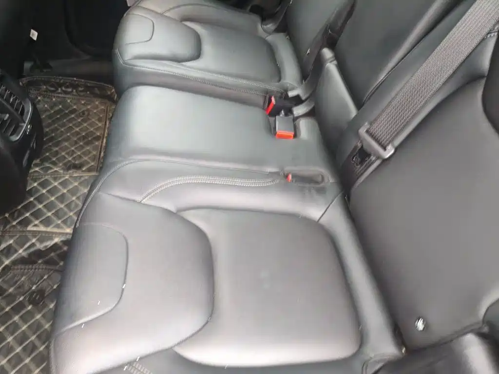Jeep Cherokee — миниатюра 18
