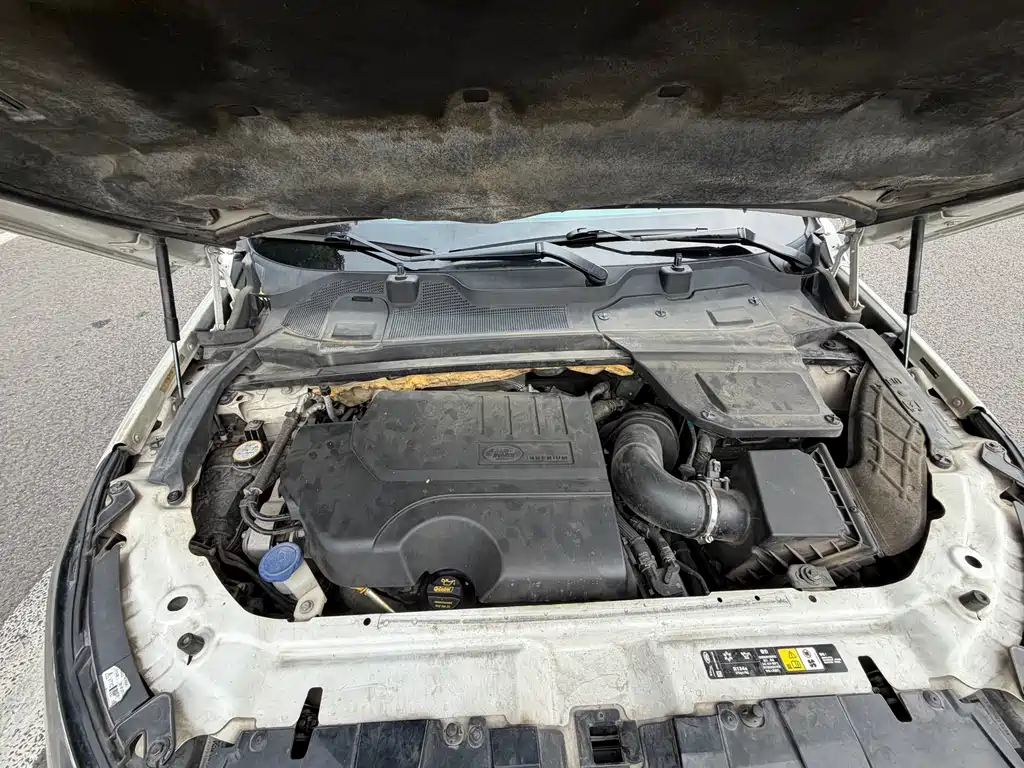 Land Rover Discovery Sport — миниатюра 17