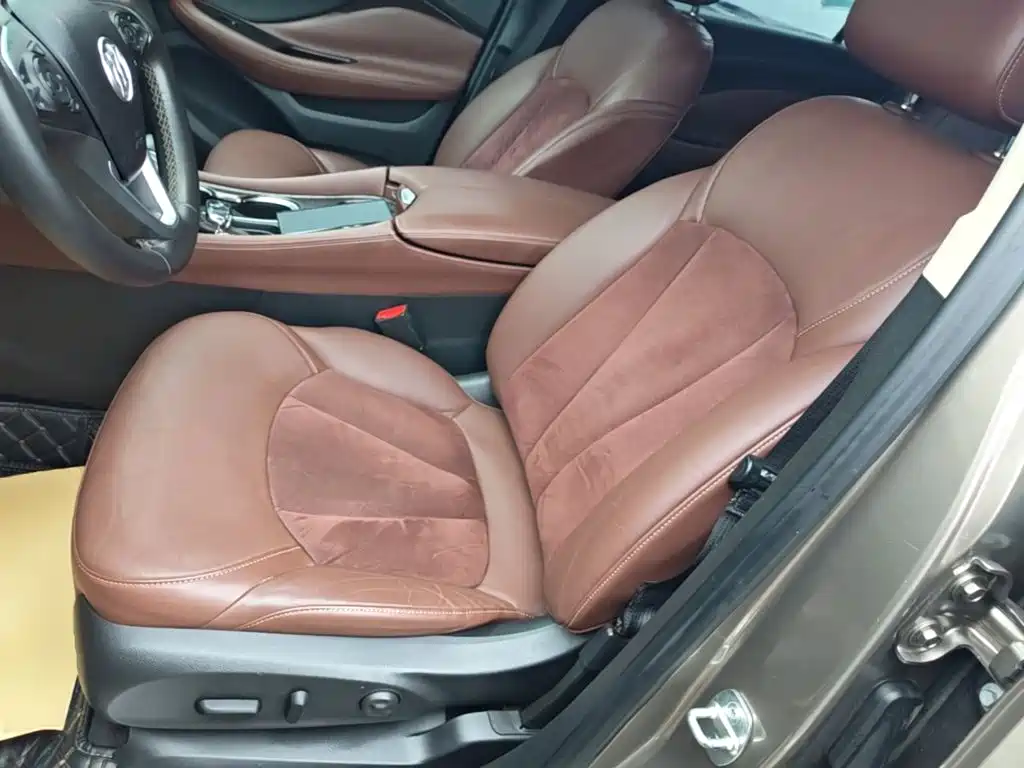 Buick Envision Plus — миниатюра 15