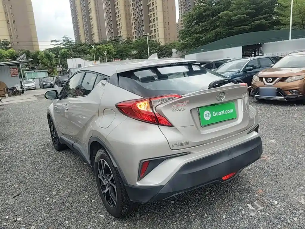 Toyota C-HR — миниатюра 5