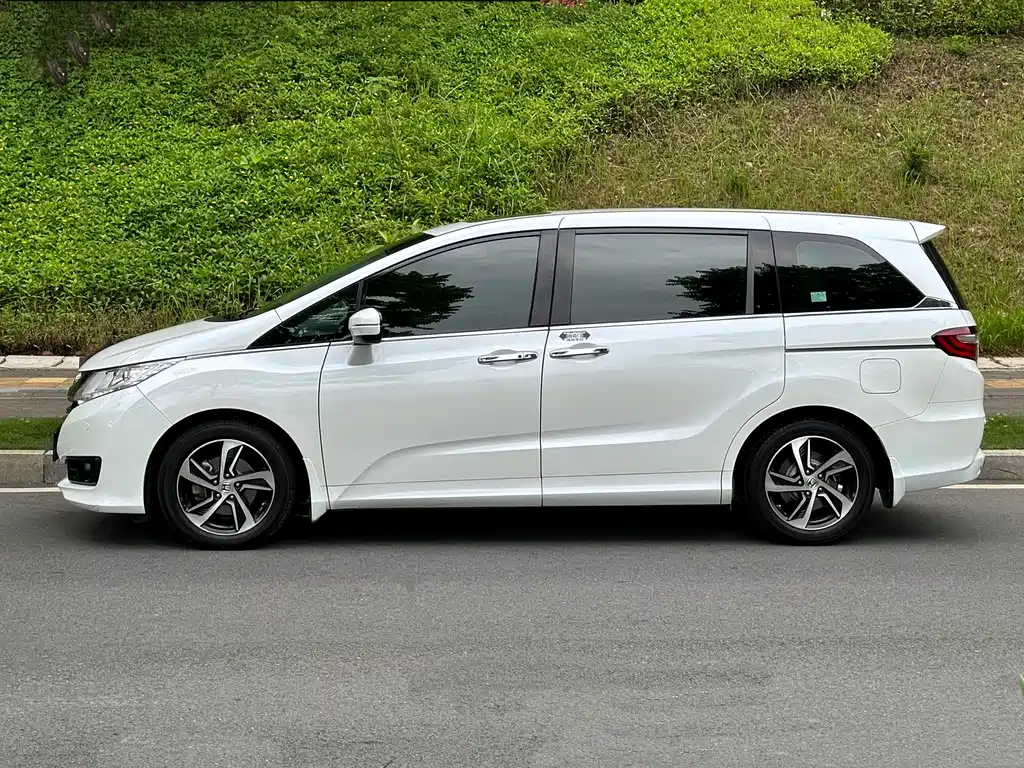 Honda Odyssey — миниатюра 2