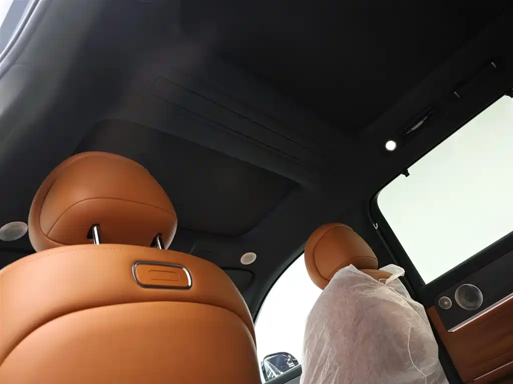 AITO ASK THE WORLD M9