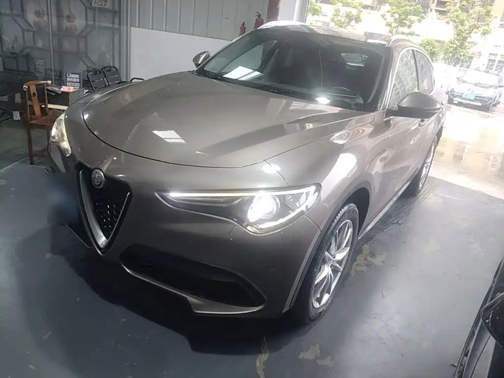 Alfa Romeo Stelvio — миниатюра 2